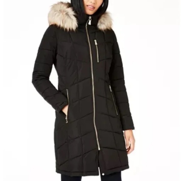 Calvin Klein Jackets & Blazers - Calvin Klein Women’s Faux Fur Trim Hooded Puffer Coat